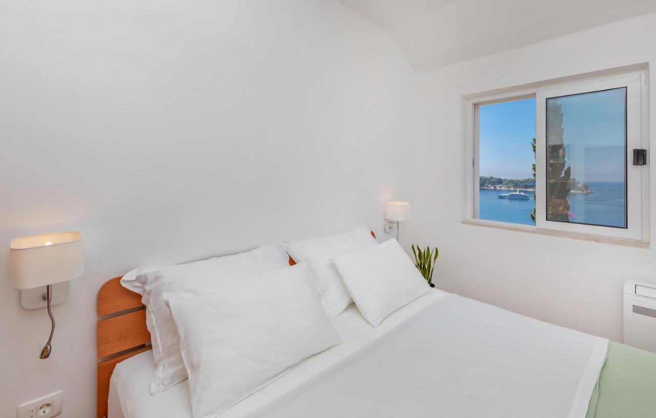 Charming Seafront Stay At Villa Mara Ragusa Esterno foto